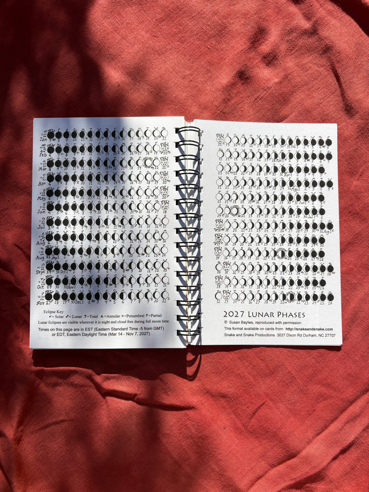 2027 We'Moon Diary